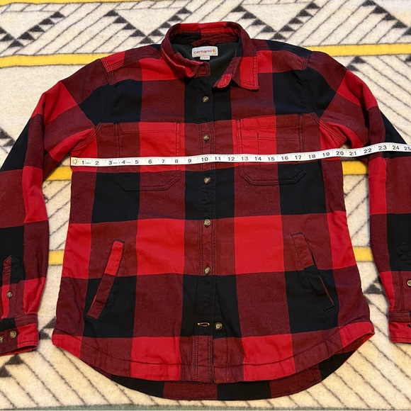 Carhartt women’s fleece lined flannel button down shirt - Picture 3 of 16